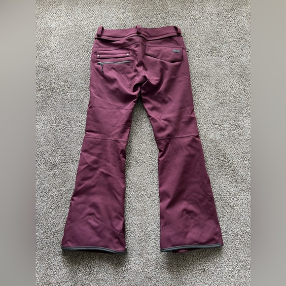 Maroon volcom snowboard pants - Picture 3 of 3